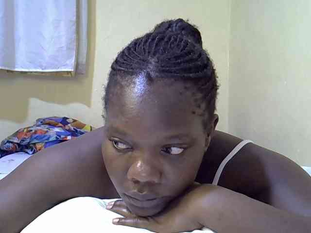 Sweet-Tiffany webcam