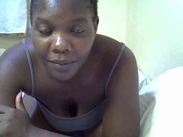 Sweet-Tiffany webcam