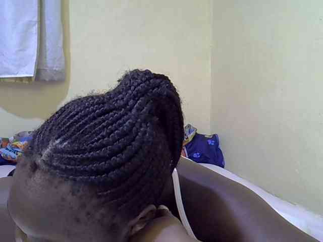 Sweet-Tiffany webcam