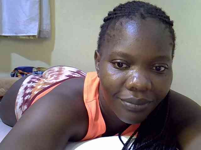 Sweet-Tiffany webcam