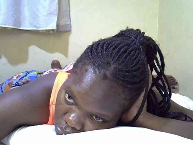 Sweet-Tiffany webcam