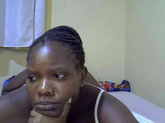 Sweet-Tiffany Live Webcam on BongaCams