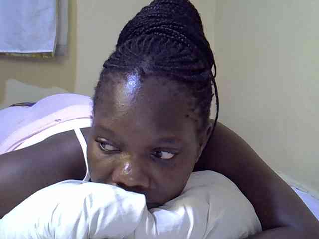 Sweet-Tiffany webcam