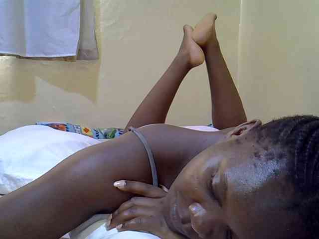 Sweet-Tiffany webcam