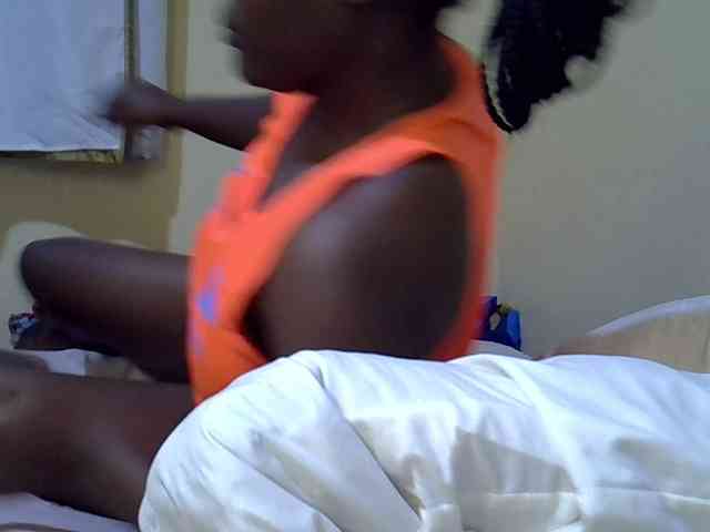 Sweet-Tiffany webcam