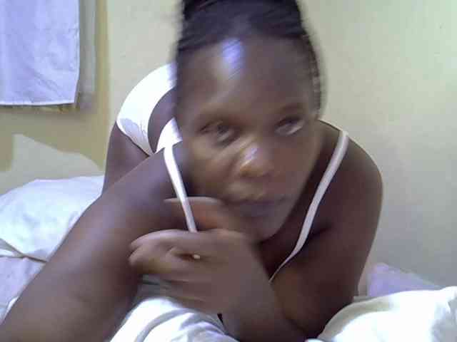 Sweet-Tiffany webcam