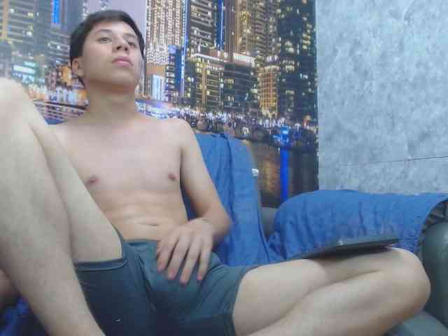 santiagoxxxcol santiagoxxxcol