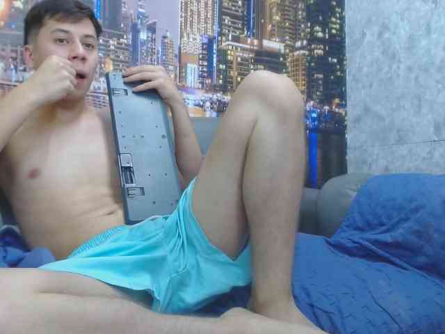 santiagoxxxcol santiagoxxxcol