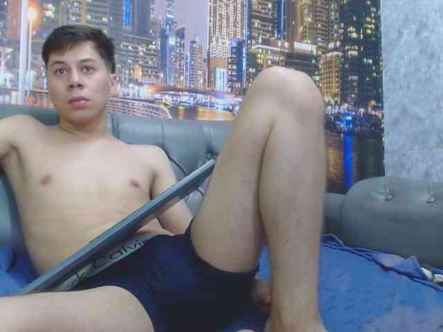 santiagoxxxcol santiagoxxxcol