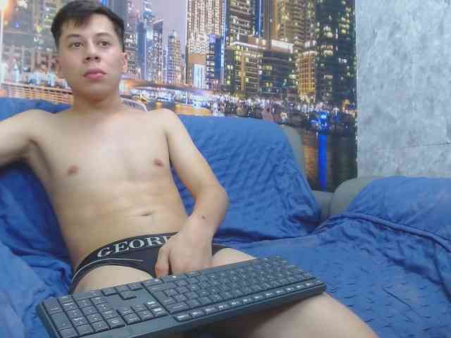 santiagoxxxcol santiagoxxxcol