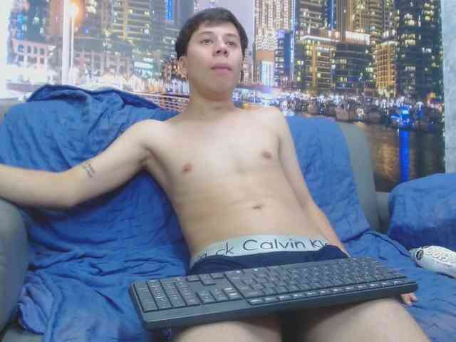 santiagoxxxcol santiagoxxxcol