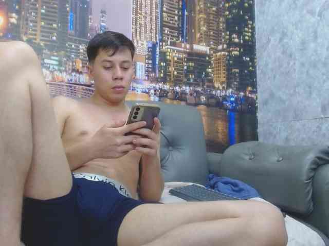 santiagoxxxcol santiagoxxxcol