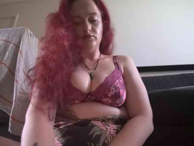 Itsyagirlstacee webcam