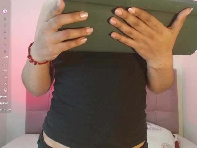 Evangeline-wish's BongaCams show and profile