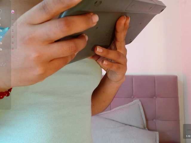 Evangeline-wish's BongaCams show and profile