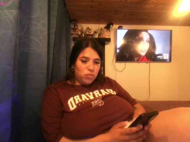 Karlathompson webcam