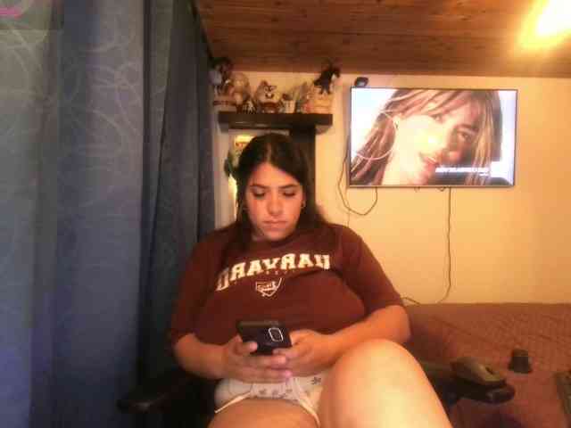 Karlathompson webcam