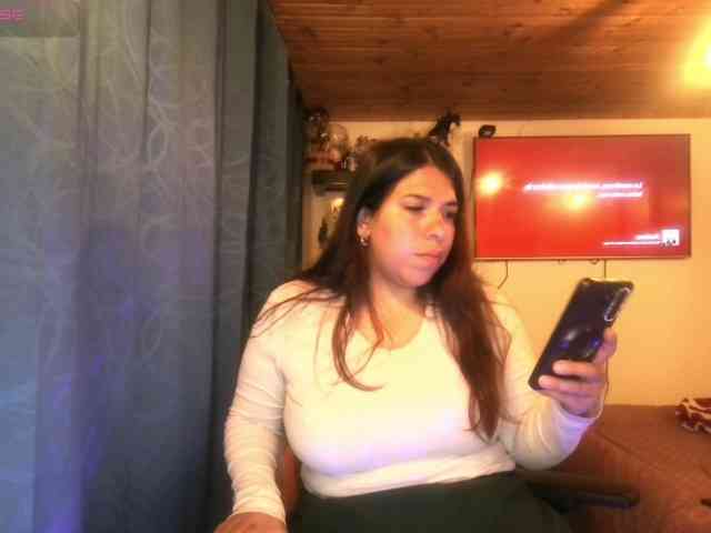 Karlathompson webcam