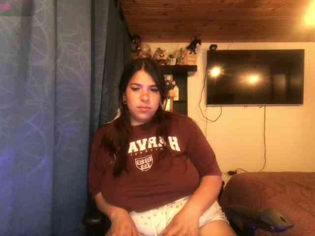 Karlathompson webcam