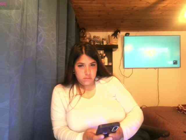 Karlathompson webcam