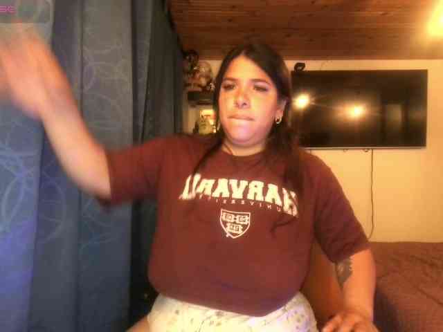 Karlathompson webcam