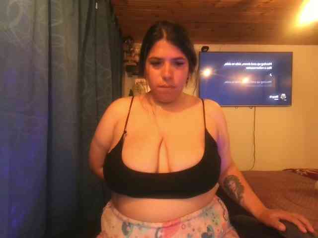 Karlathompson webcam