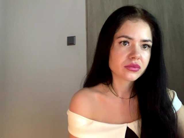 NicoleHotBody's BongaCams show and profile