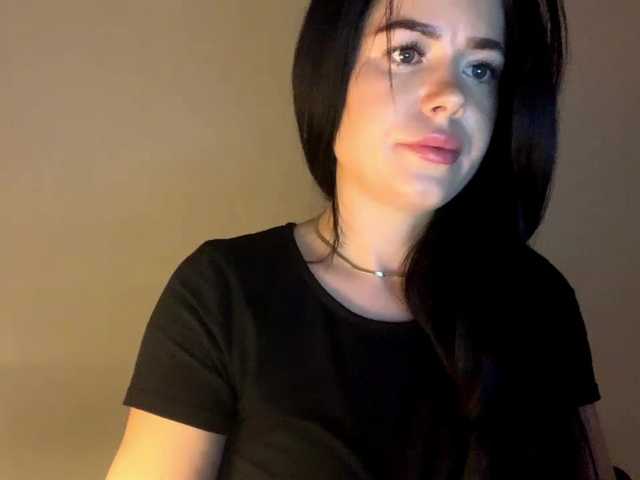 NicoleHotBody's BongaCams show and profile