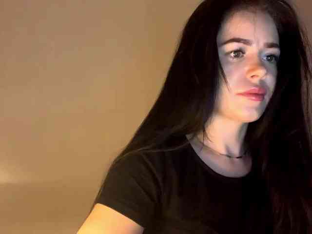 NicoleHotBody webcam