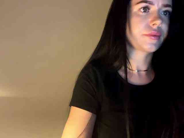 NicoleHotBody webcam