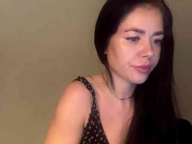 NicoleHotBody webcam