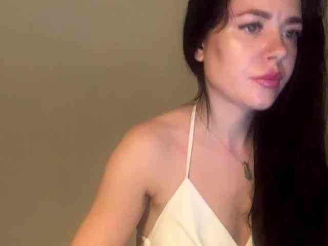 NicoleHotBody webcam