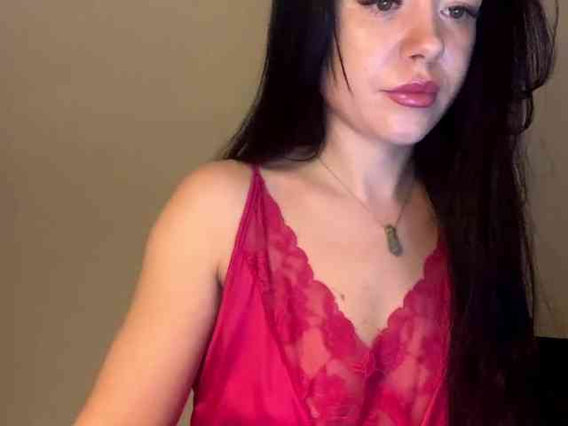 NicoleHotBody webcam