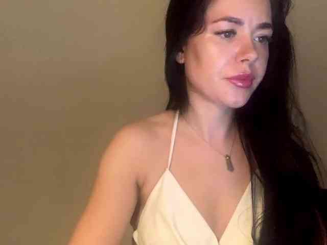 NicoleHotBody webcam