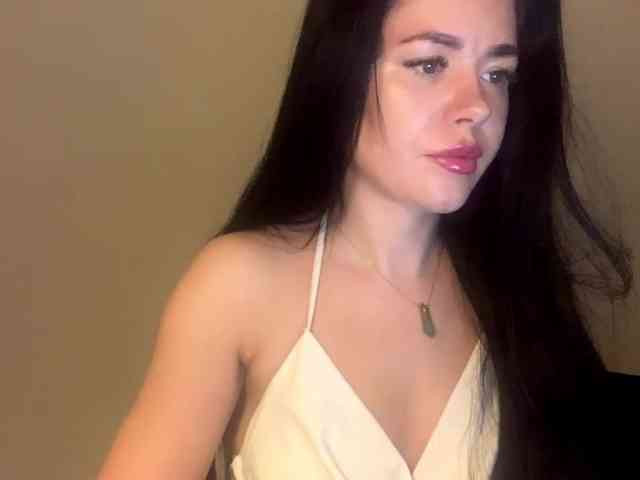 NicoleHotBody webcam