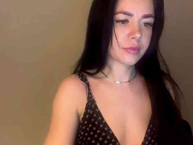 NicoleHotBody webcam