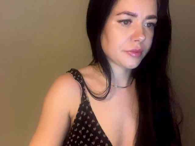 NicoleHotBody webcam