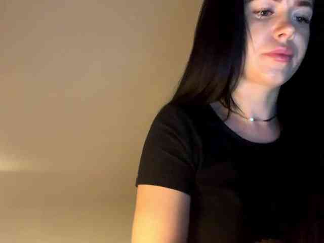 NicoleHotBody webcam