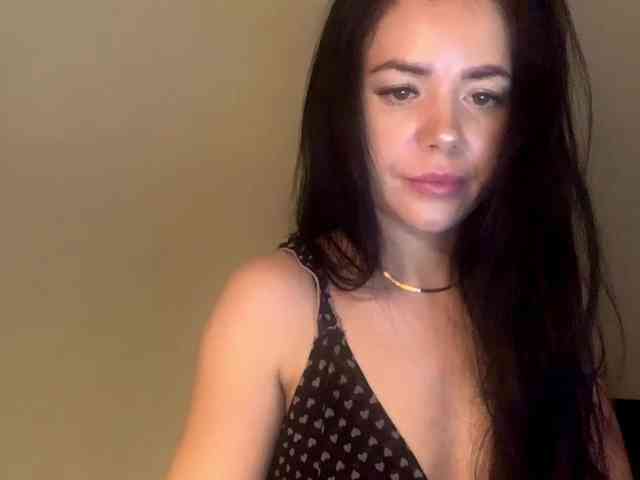 NicoleHotBody webcam