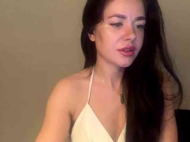 NicoleHotBody webcam