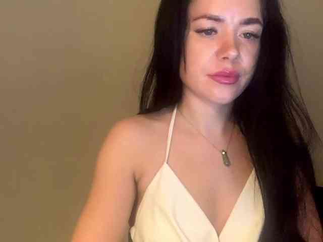 NicoleHotBody webcam