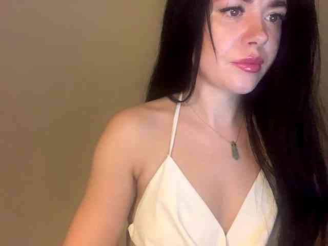 NicoleHotBody webcam