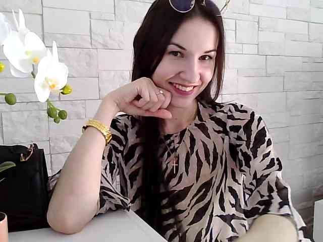 NicoleHotBody webcam