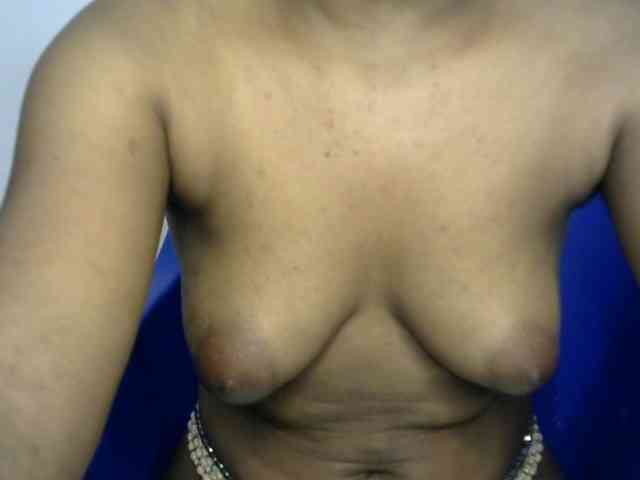 Goldencandi7 webcam