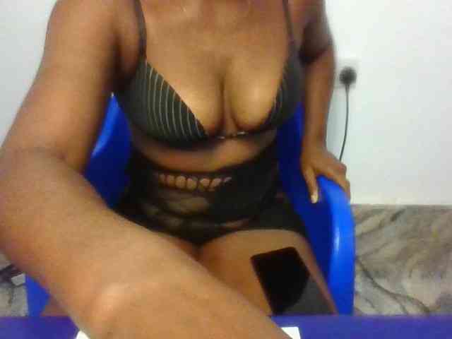 BahdgurlShelly7 webcam