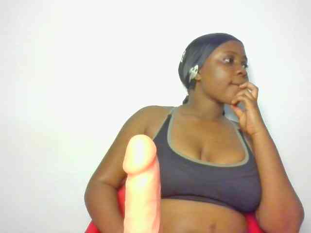 BahdgurlShelly7 Live Webcam on BongaCams