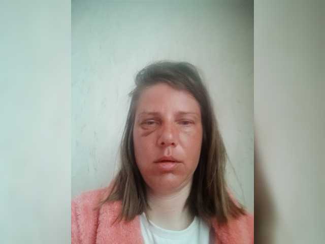 MadamEve's BongaCams show and profile