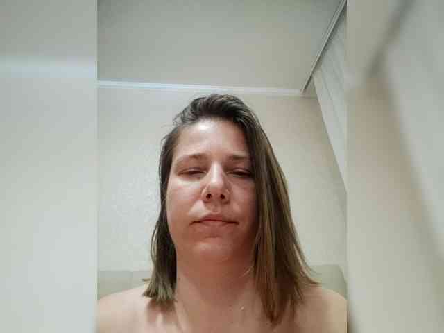 private chatroom MadamEve