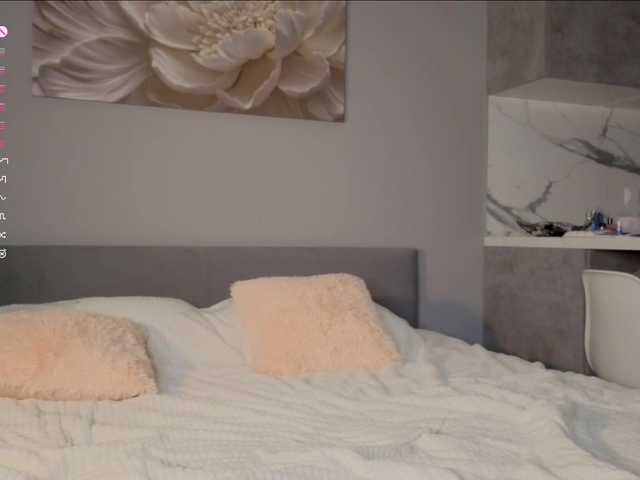 KallieTanney's BongaCams show and profile