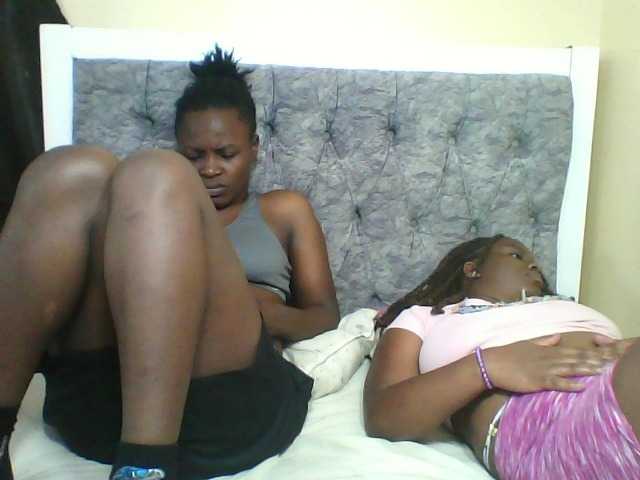 Vivid-girls live room